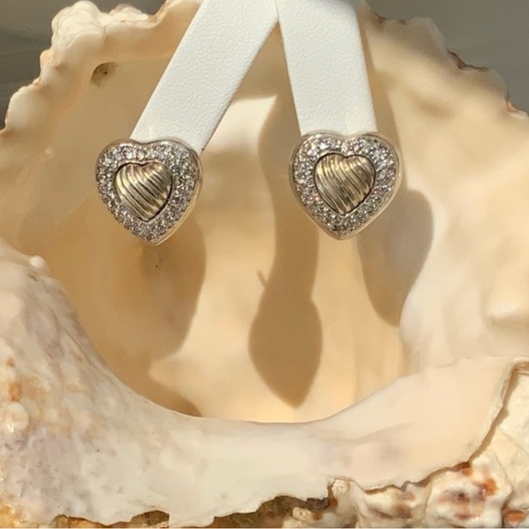 DAVID YURMAN Pavé Diamond Sterling Carved Heart Earrings - Picture 5 of 16